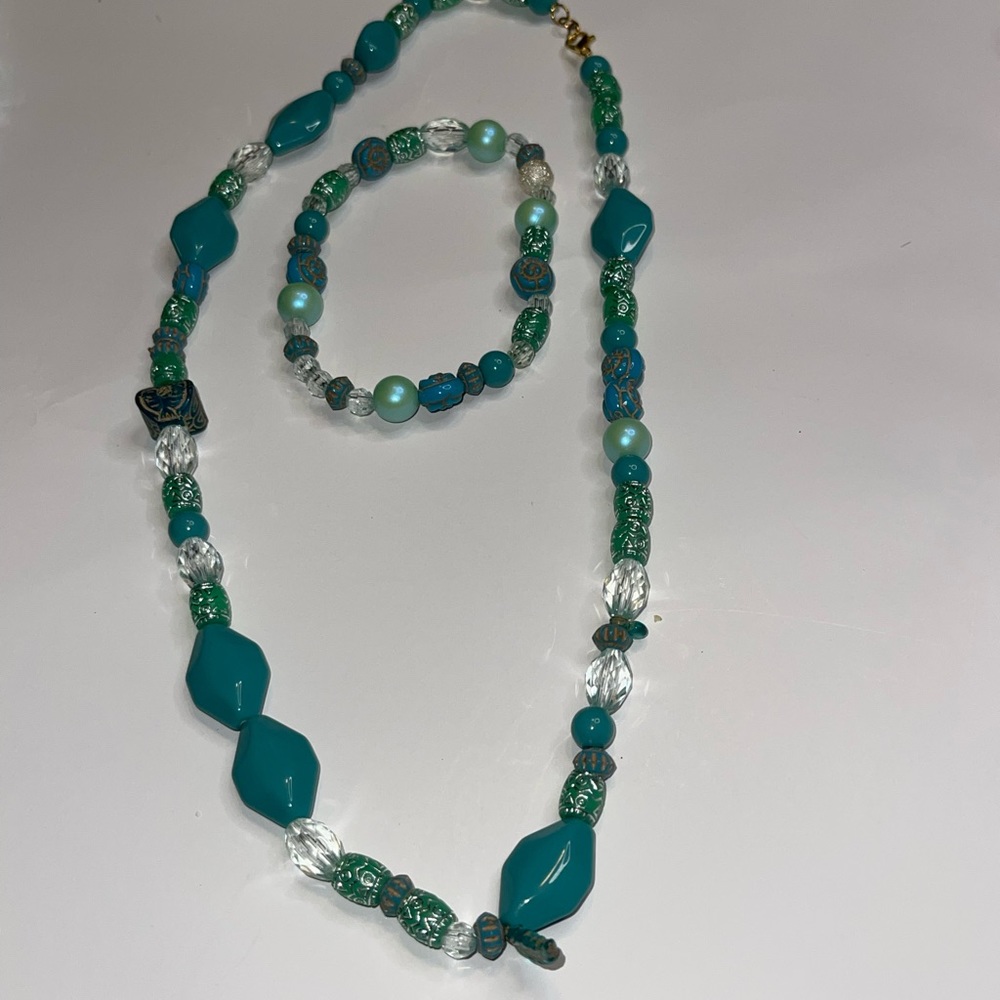 Necklace set - Picture 4 of 5
